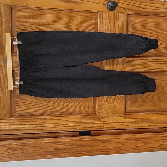 Womens Zac and Rachel joggers. Black and brown camo look. Size medium - Picture 1 of 6